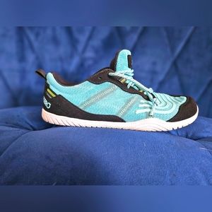 Xero Women's 360 Barefoot Shoes Size 8